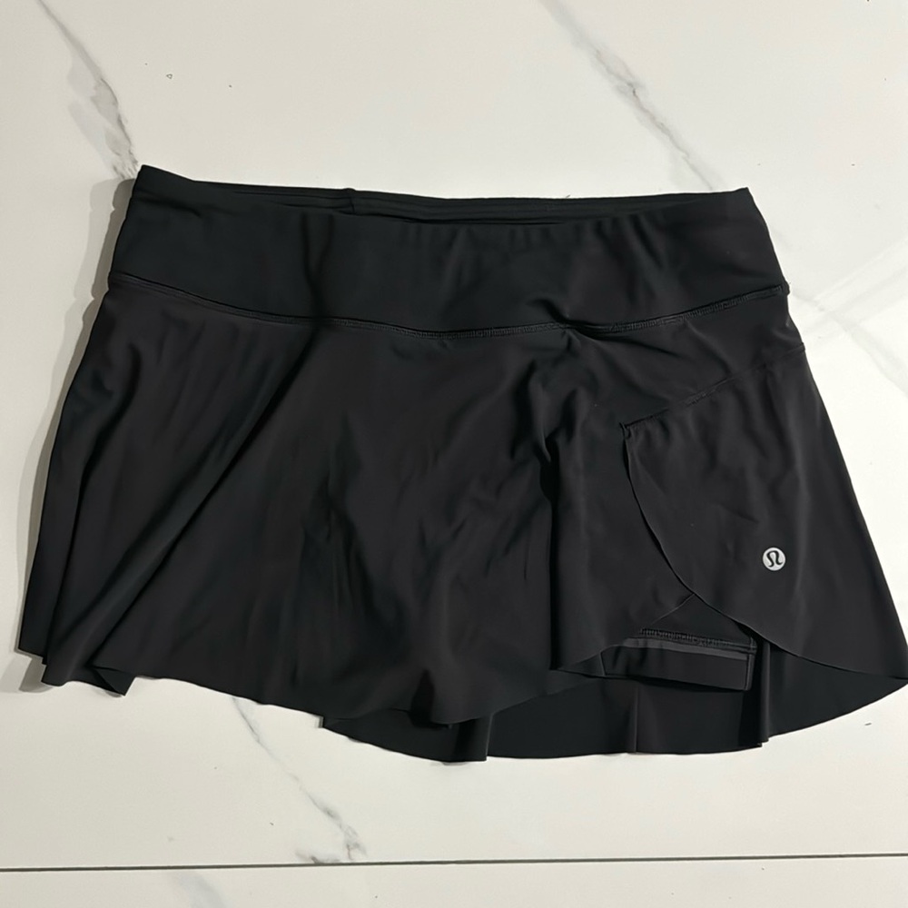 Lululemon skirt